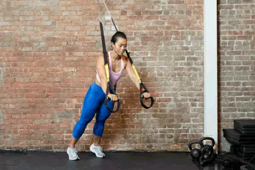 آموزش پرس سینه با تیآرایکس برای زنان